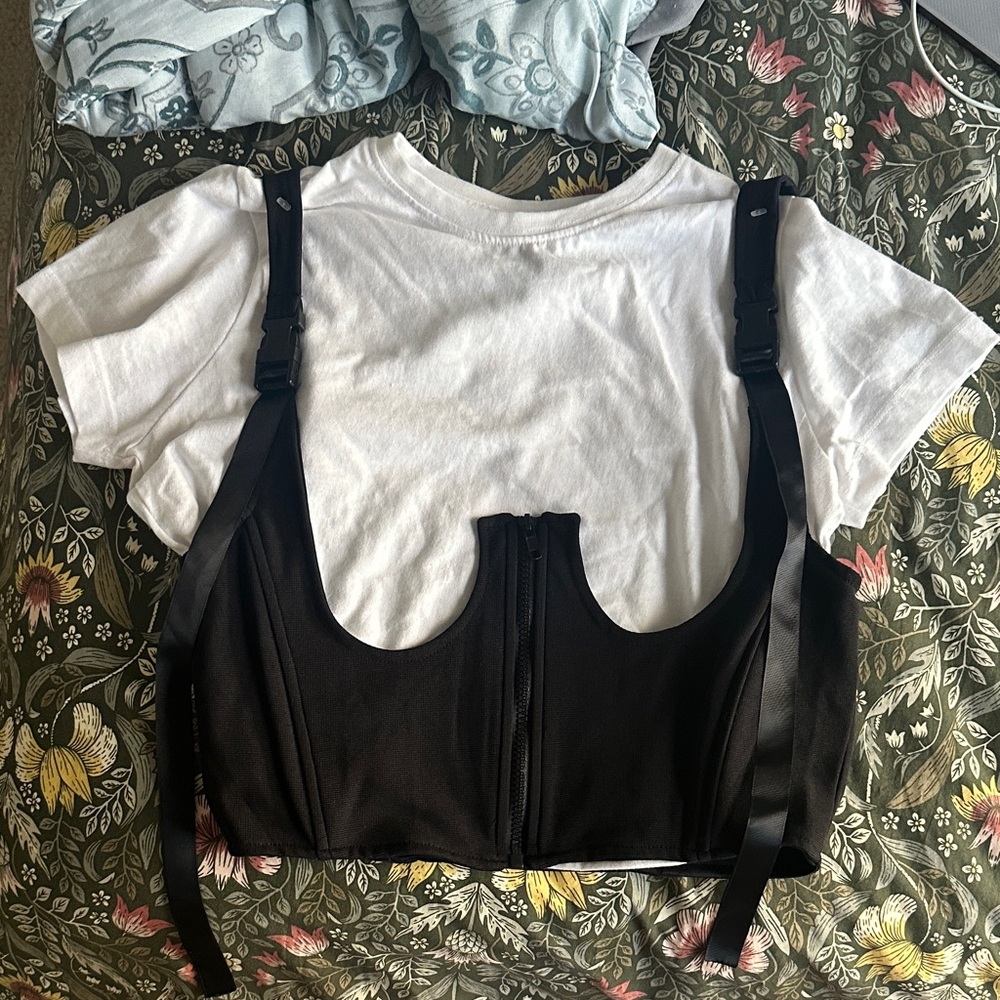 Hot Topic Black Crop Top with Adjustable Straps